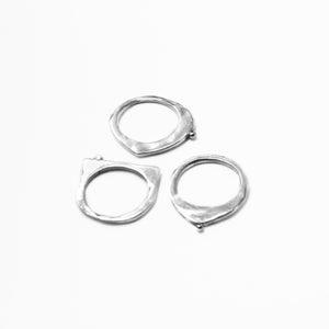 Eyelet Slim Rings